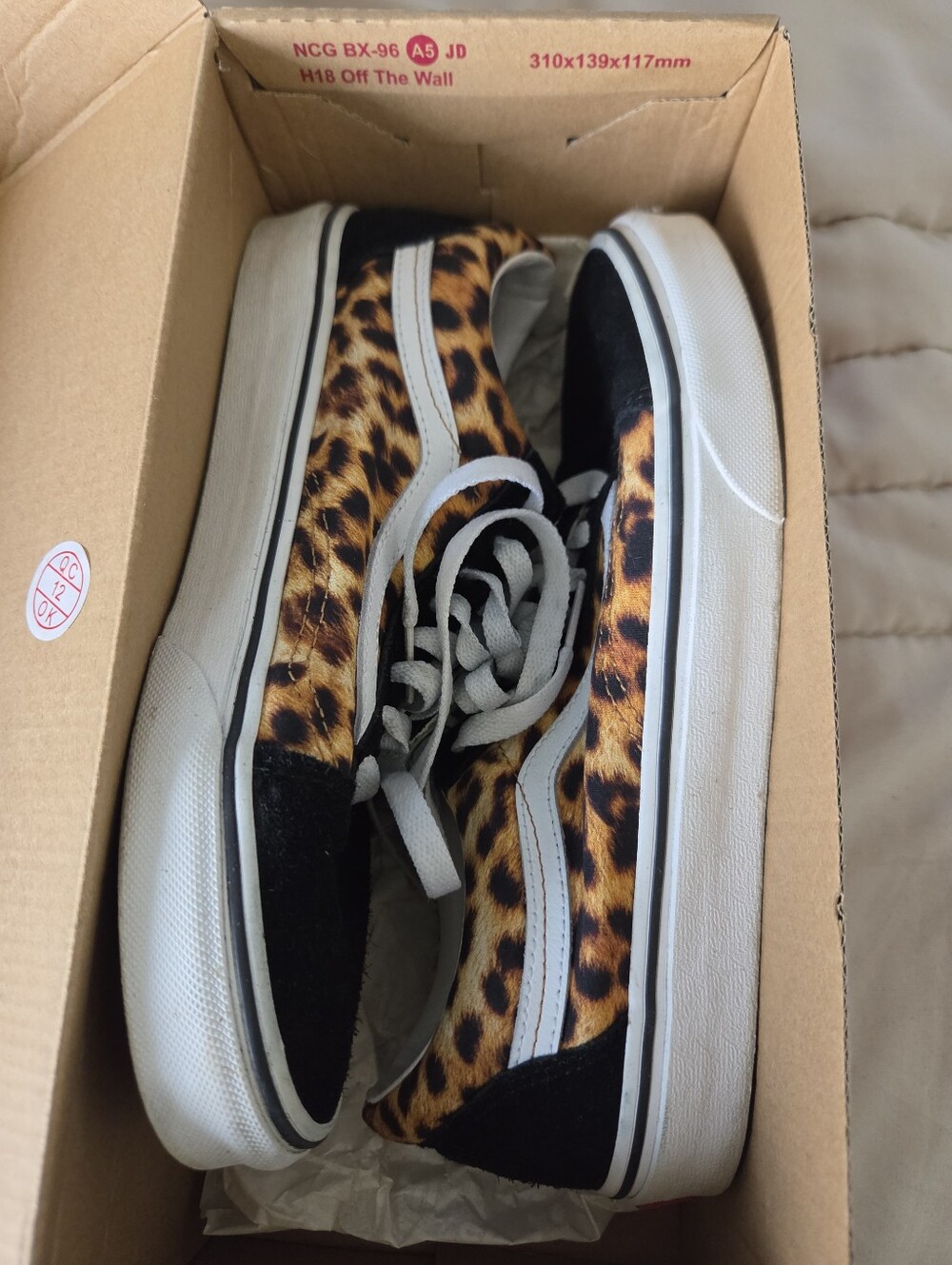 Mens Leopard Print Low-Top Skate Sneakers - Black & Brown